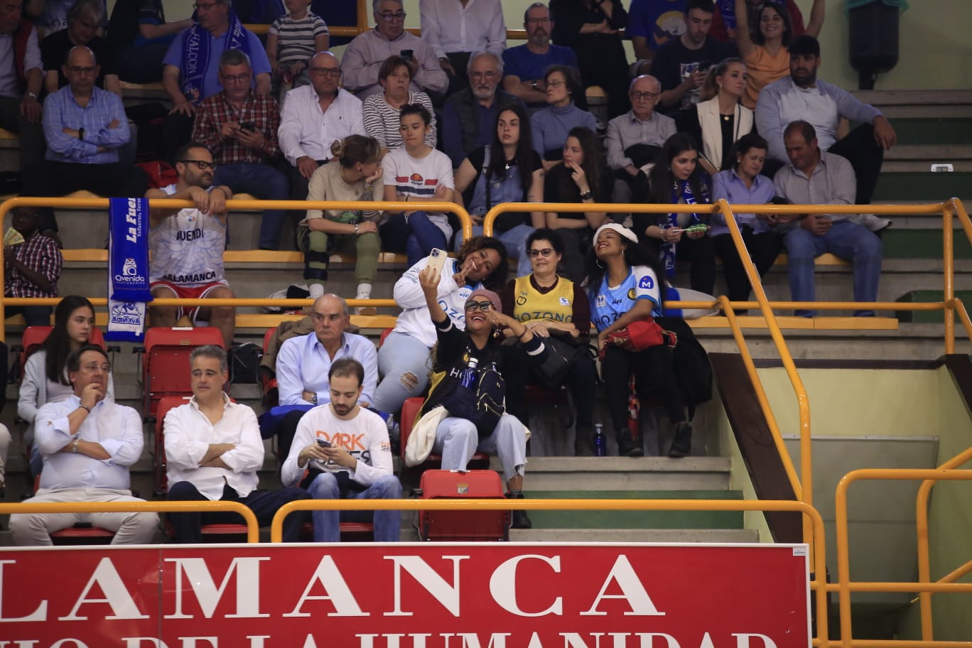 Avenida vence a Jairis y mira al playoff