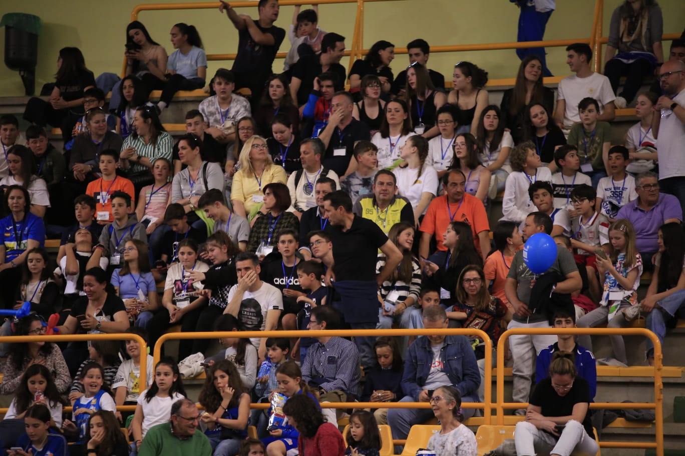 Avenida vence a Jairis y mira al playoff