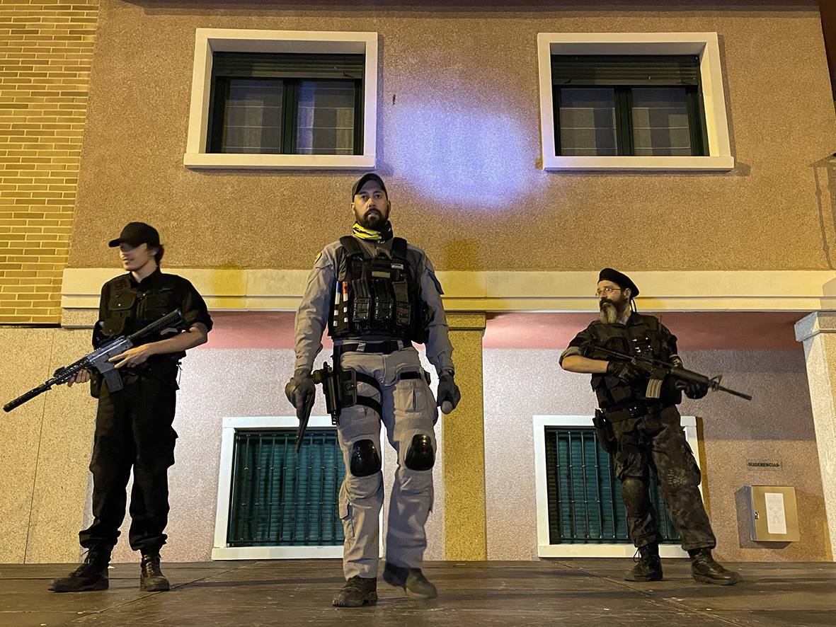 Más de 300 jóvenes participan en el juego de rol Survival Zombie en Carbajosa