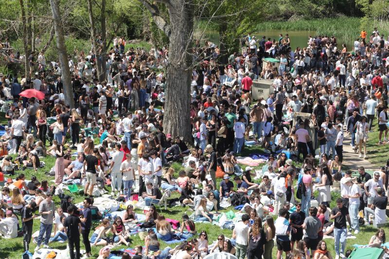 Lunes de Aguas masivo por el buen tiempo