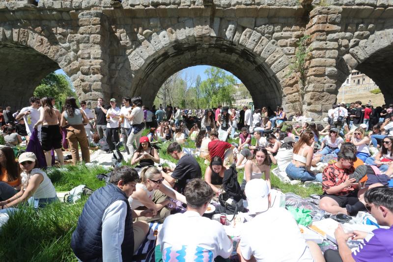 Lunes de Aguas masivo por el buen tiempo