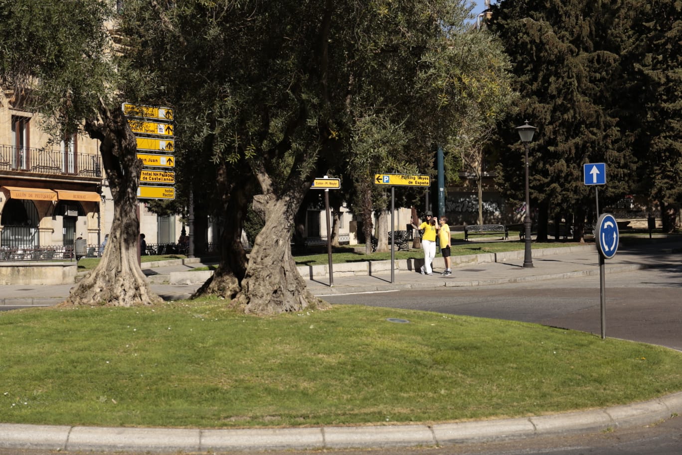 Animada tarde de Lunes de Aguas con algunos incidentes sanitarios