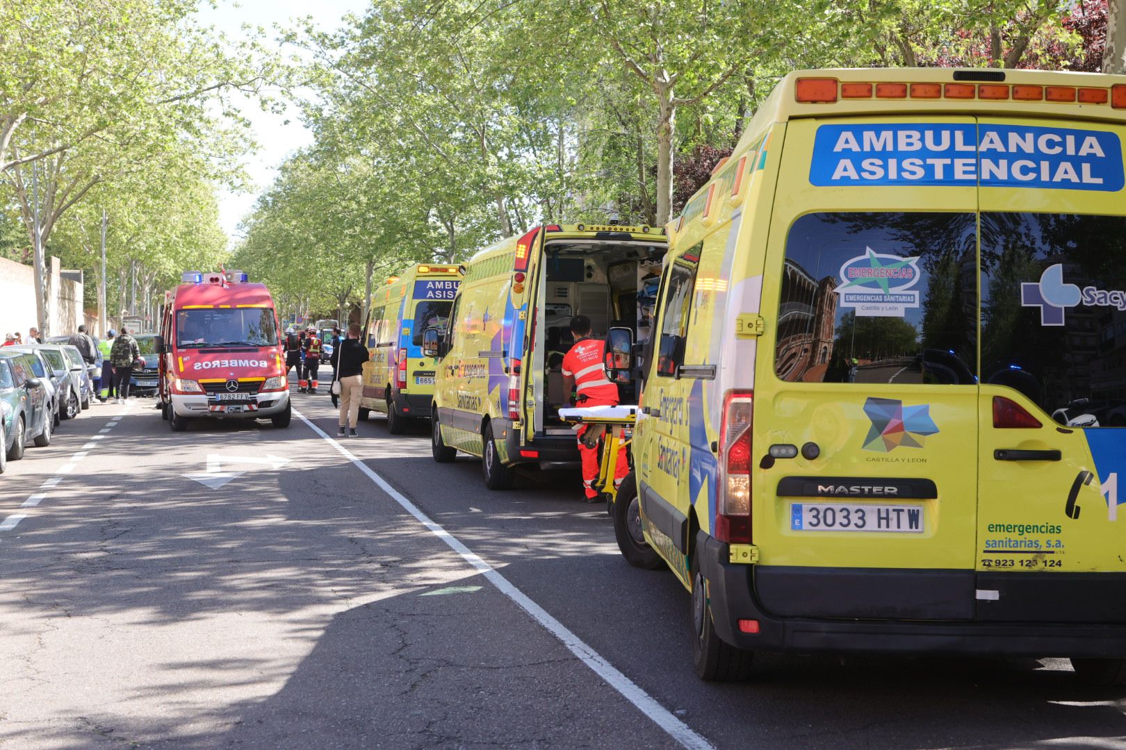 Una decena de coches dañados en un accidente en la Avenida de San Agustín