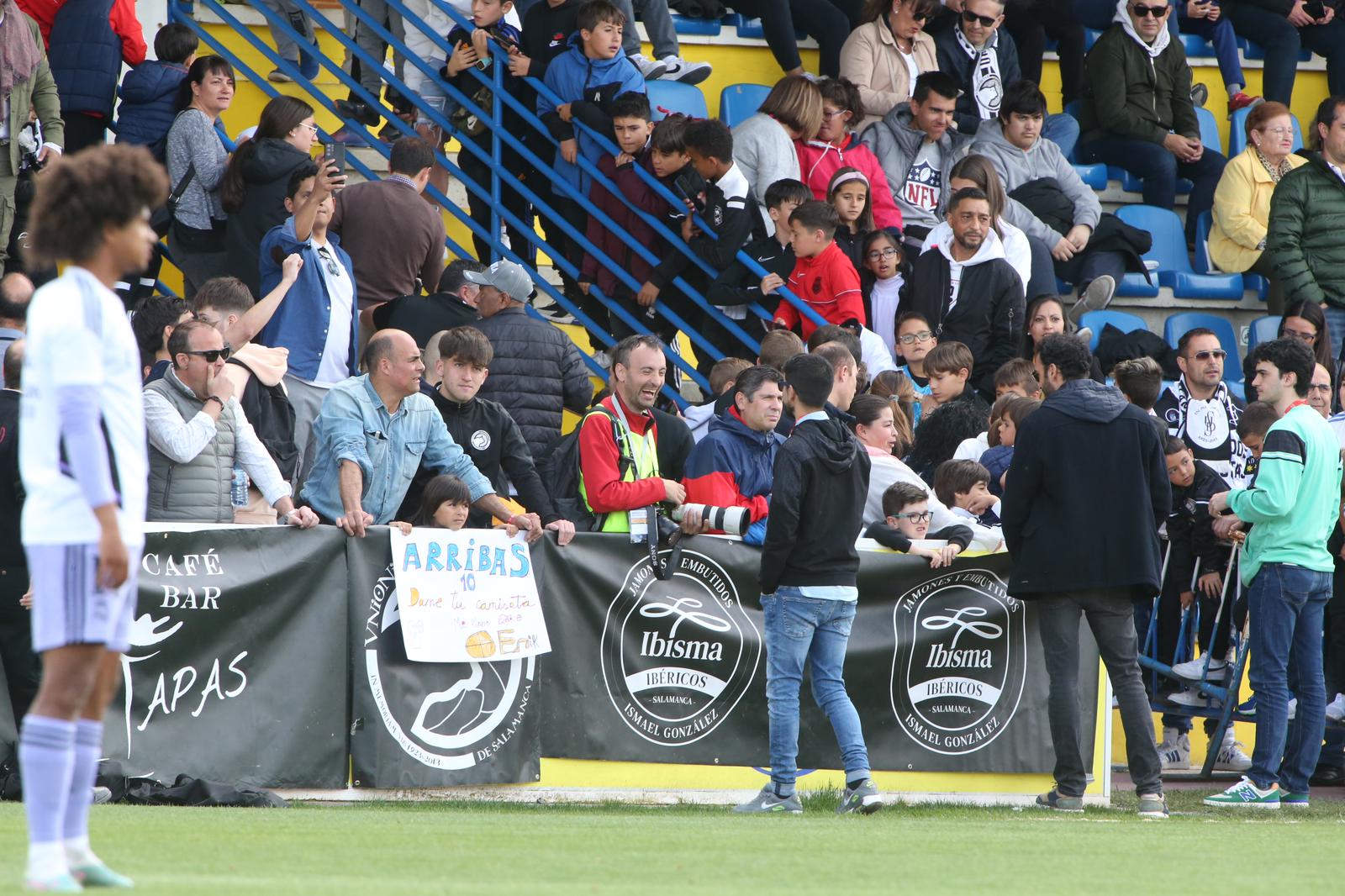 Unionistas vence al Madrid Castilla de Raúl y sueña con el play-off