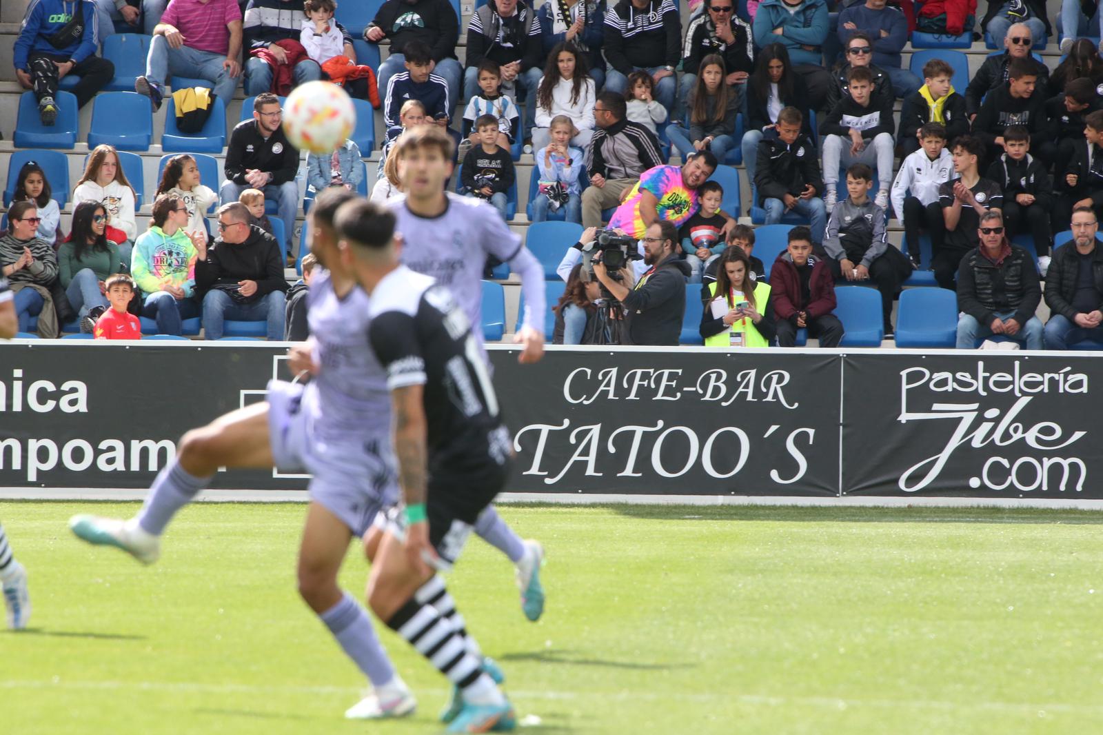 Unionistas vence al Madrid Castilla de Raúl y sueña con el play-off