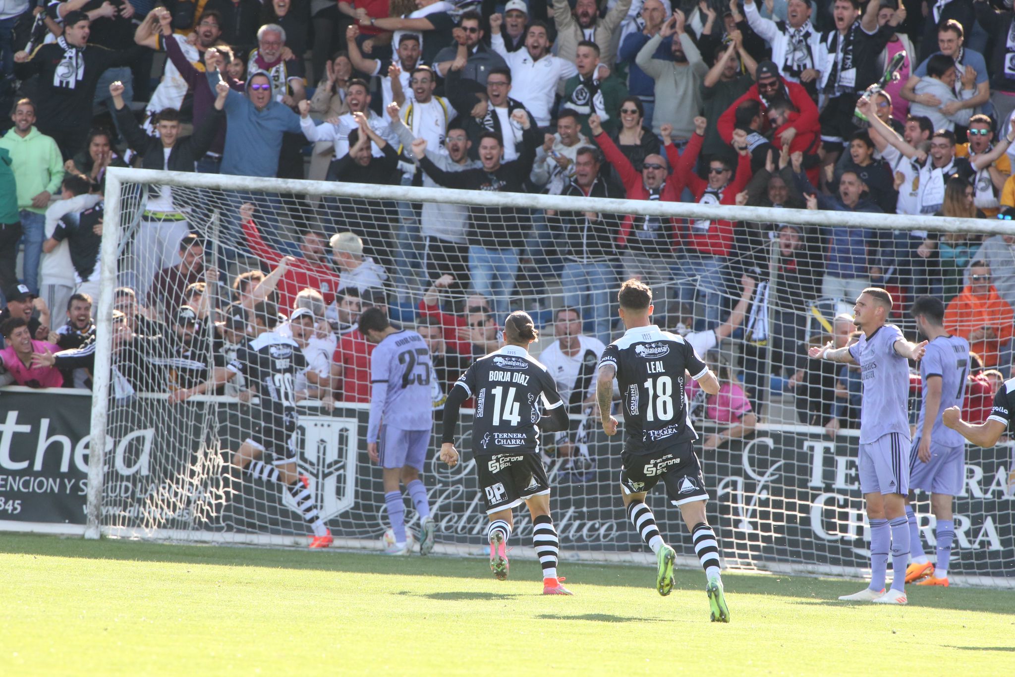 Unionistas vence al Madrid Castilla de Raúl y sueña con el play-off