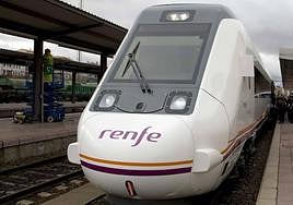 Tren de Media Distancia en la estación de Salamanca.