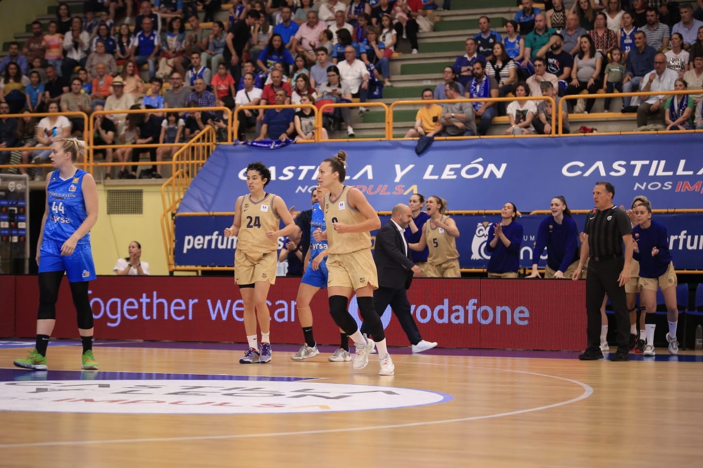 Avenida se mete en la final de la Liga ante el Barça CBS