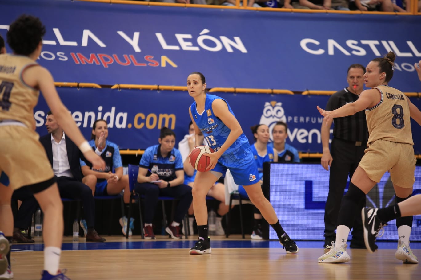 Avenida se mete en la final de la Liga ante el Barça CBS