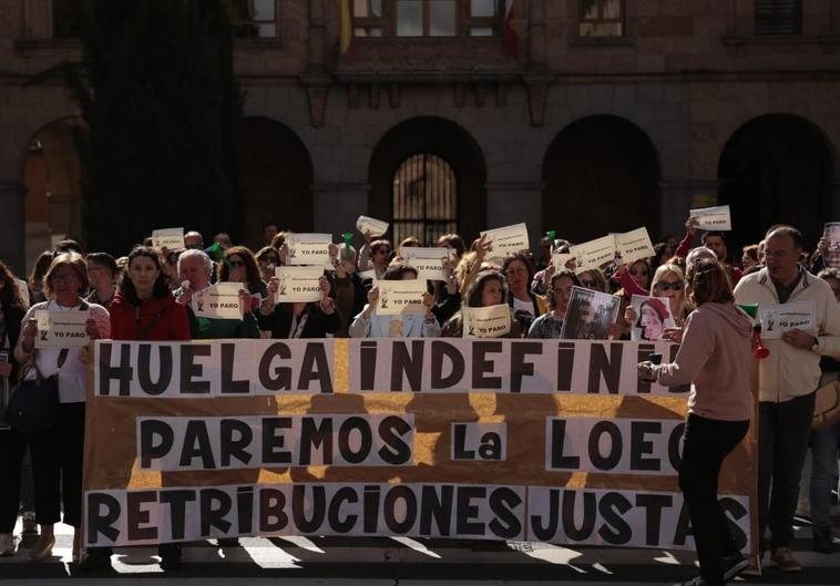 Los trabajadores de Justicia protestan en Salamanca por sus derechos sin descartar una huelga indefinida
