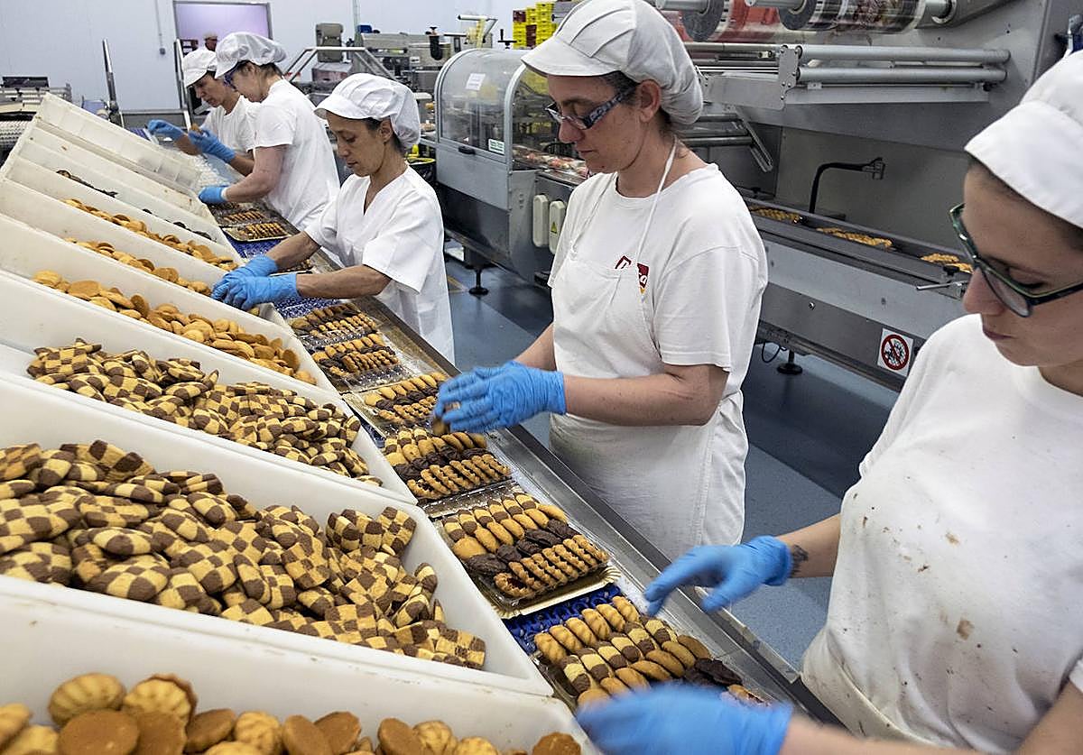 Las mujeres cobran en Salamanca lo mismo que los hombres hace quince años