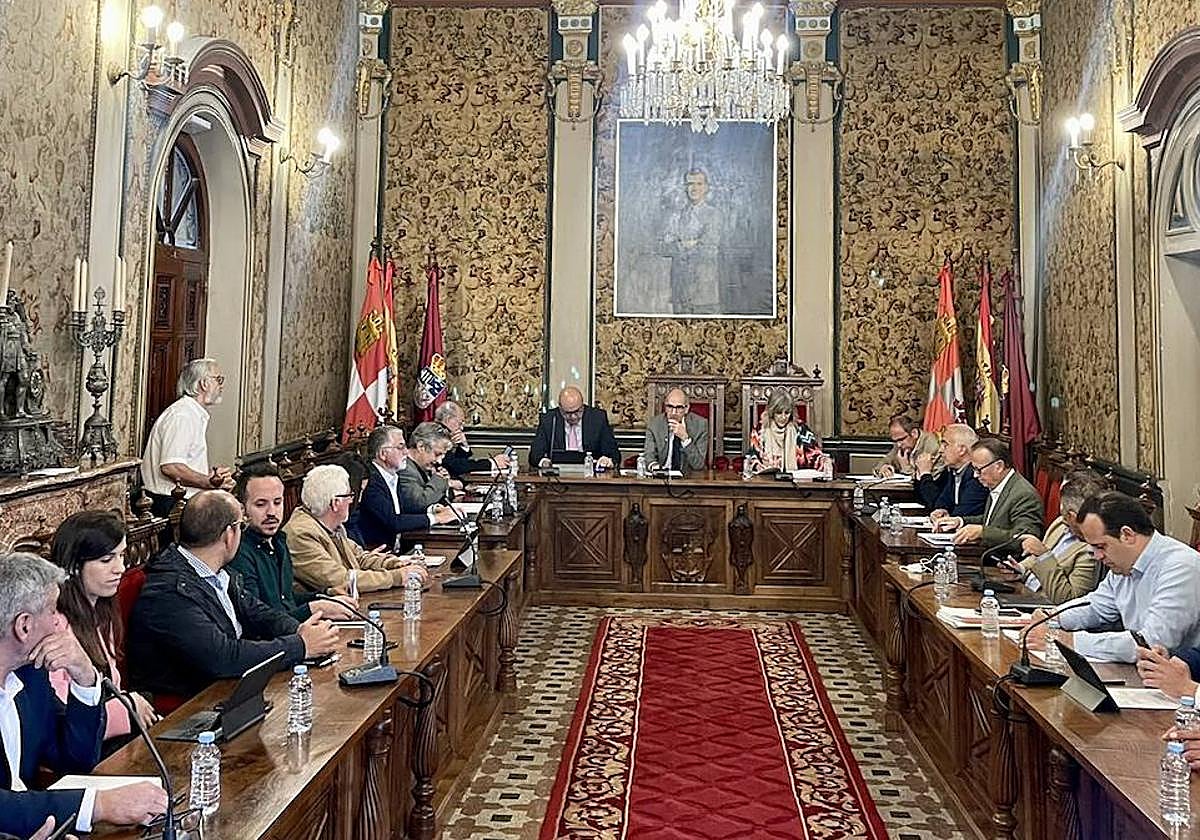 Pleno extraordinario de la Diputación de Salamanca.