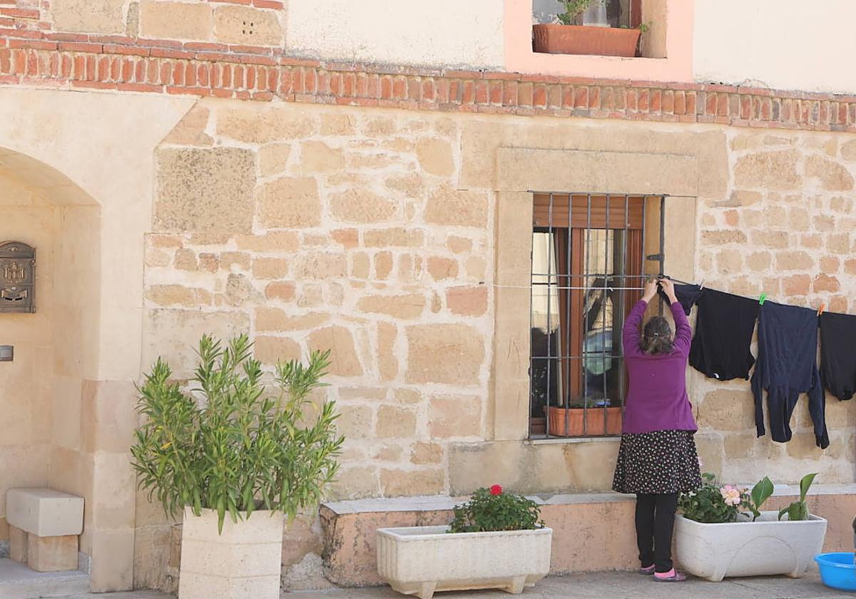El municipio próximo a Salamanca que conserva la pureza de la vida en el pueblo