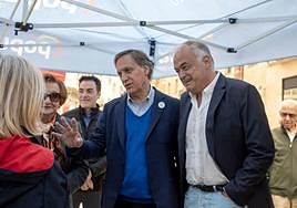 Carbayo junto a González Pons en la carpa del Partido Popular.
