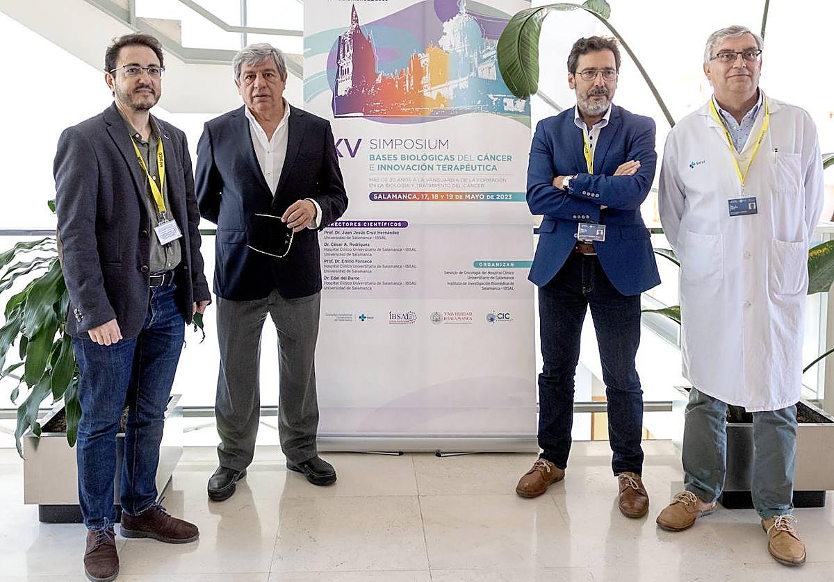 Los coordinadores científicos del simposio Edel del Barco, Juan Jesús Cruz, César A. Rodríguez y Emilio Fonseca.