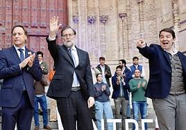 Carlos García Carbayo, Mariano Rajoy y Alfonso Fernández Mañueco.