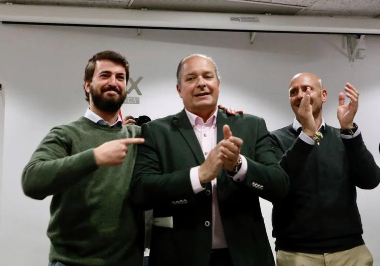 García-Gallardo señala al candidato de Vox a la alcaldía de Salamanca.