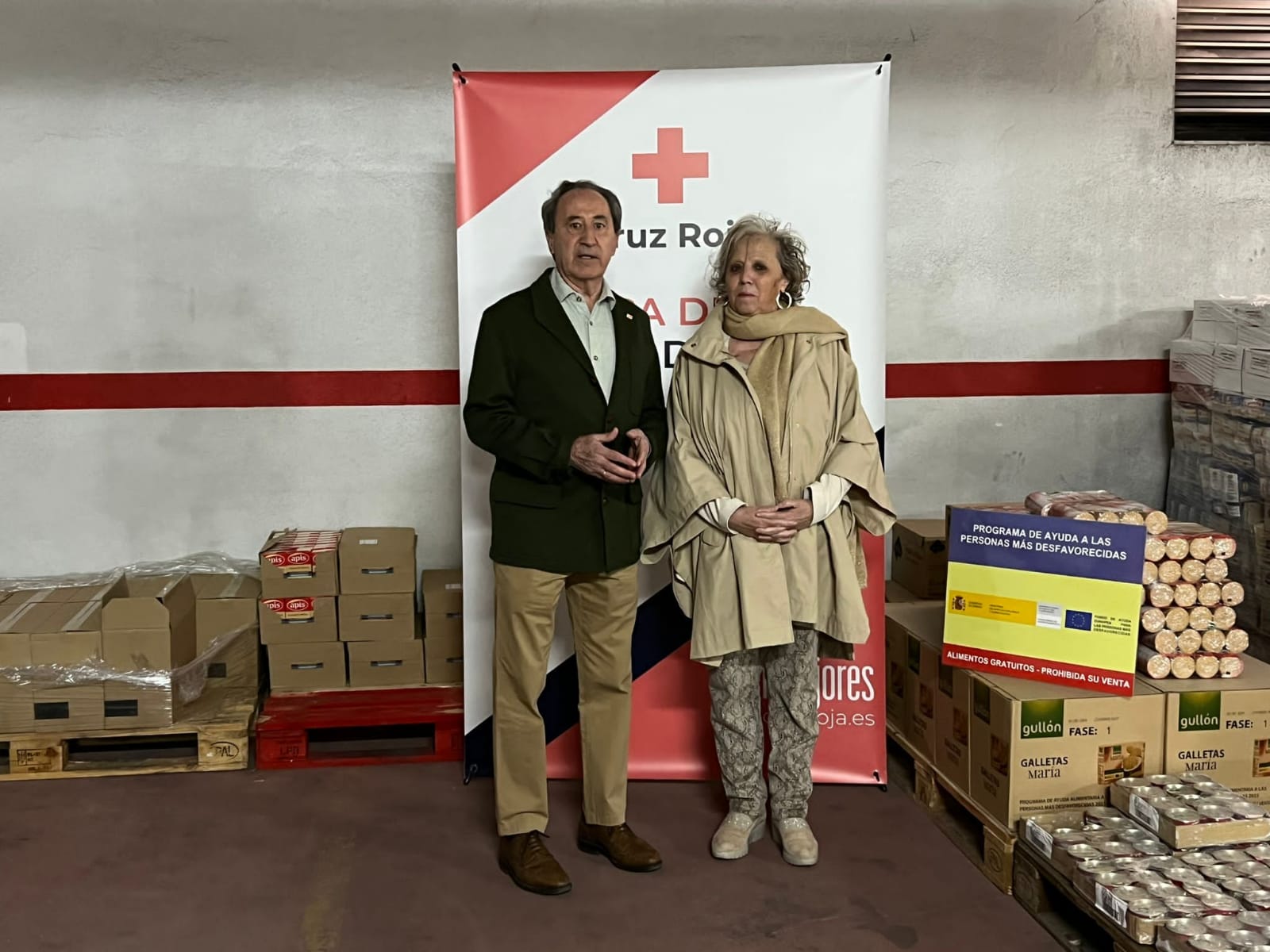 Imagen secundaria 2 - Salamanca recibe casi 70.000 kilos de alimentos para personas desfavorecidas