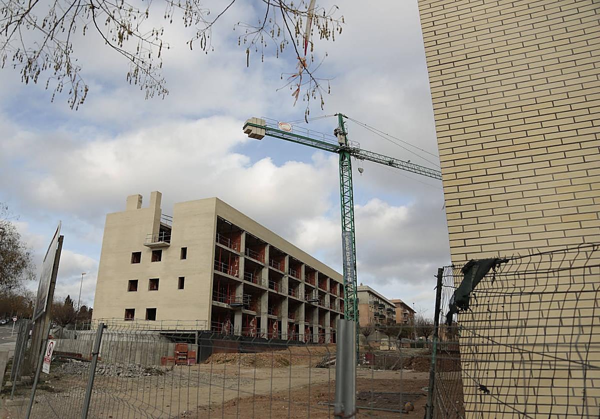 Construcción de viviendas en Huerta Otea.