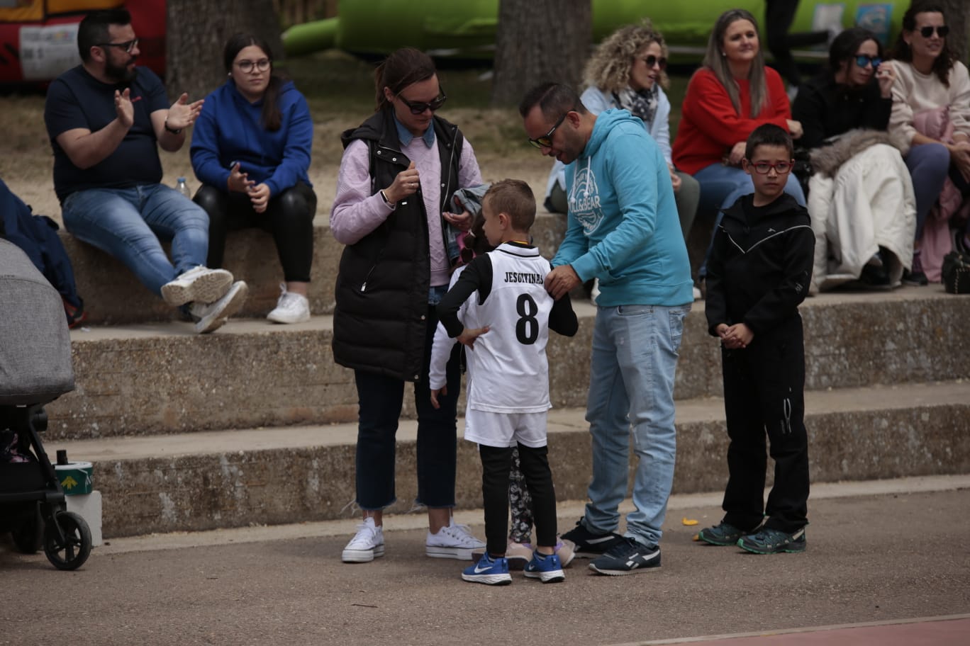El Día del MiniBasket reúne a 800 chavales en Jesuitas