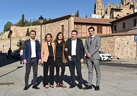 Ángela Gómez, junto a dos procuradores de UPL, el presidente de la formación y el secretario provincial.