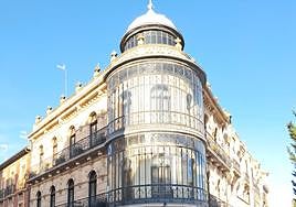 Uno de los edificios modernistas de Salamanca.