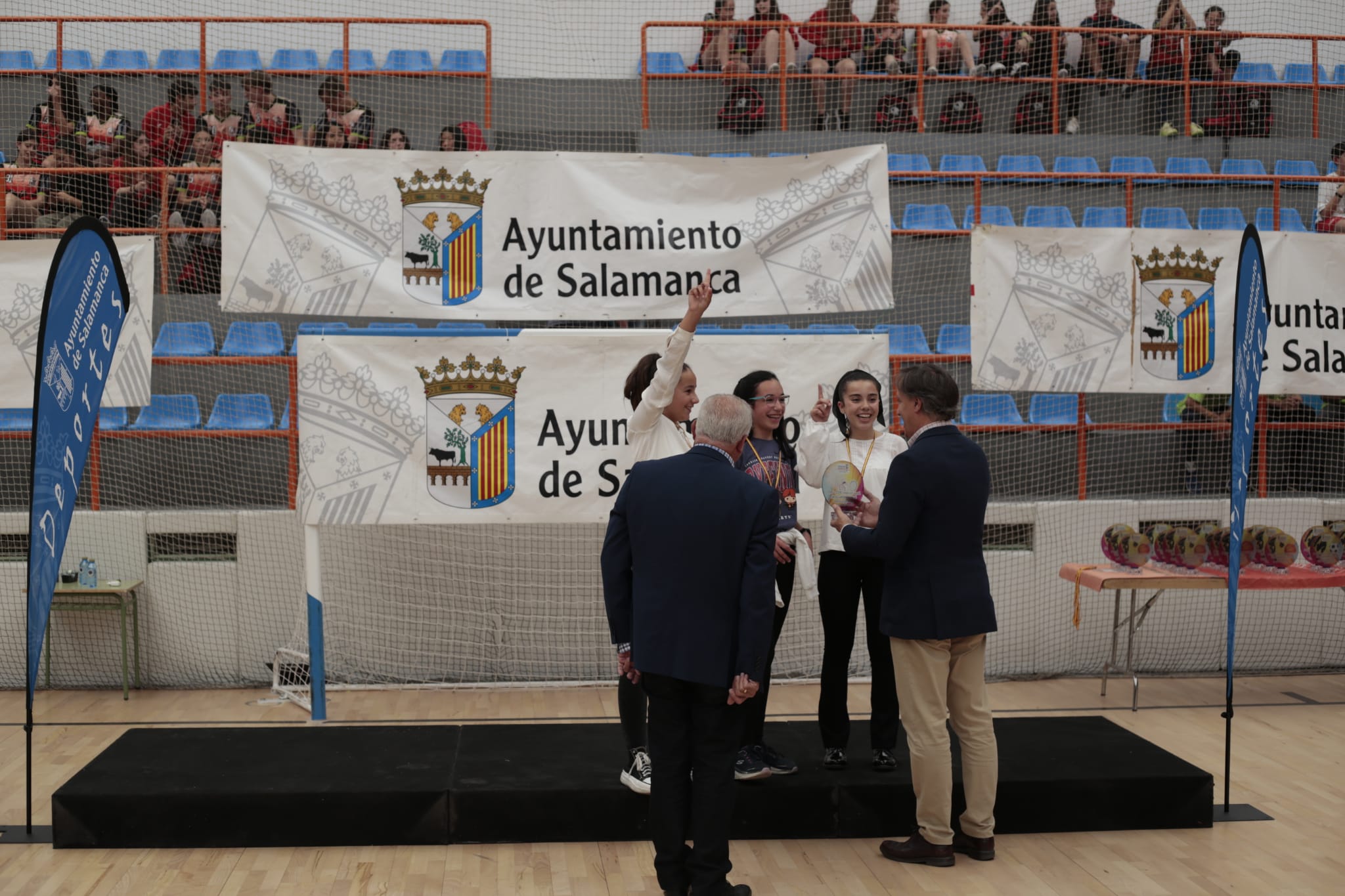 Fiesta final de los Juegos Escolares con la entrega de las medallas