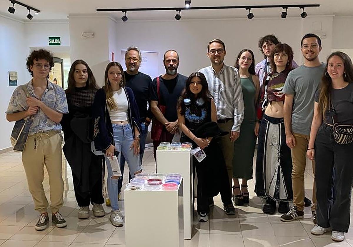 Espacio Joven acoge una exposición de los alumnos de la Facultad de Bellas Artes
