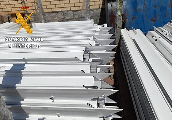 Imagen de los efectos robados.