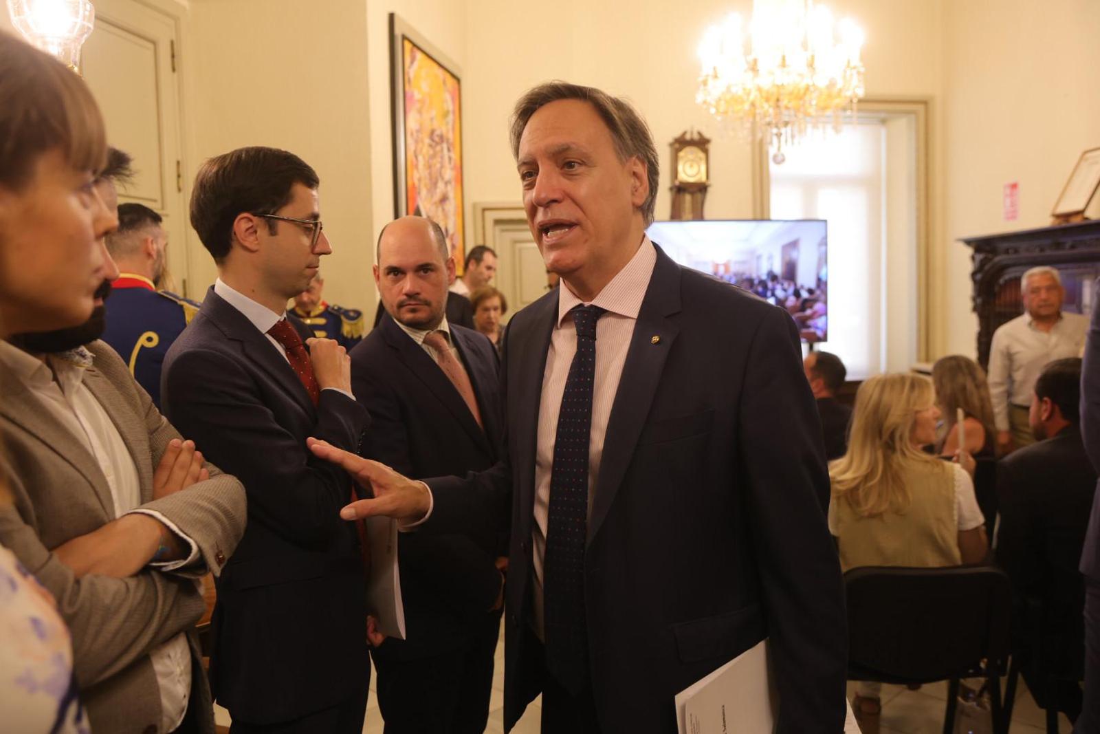 Carlos García Carbayo ya es alcalde de Salamanca