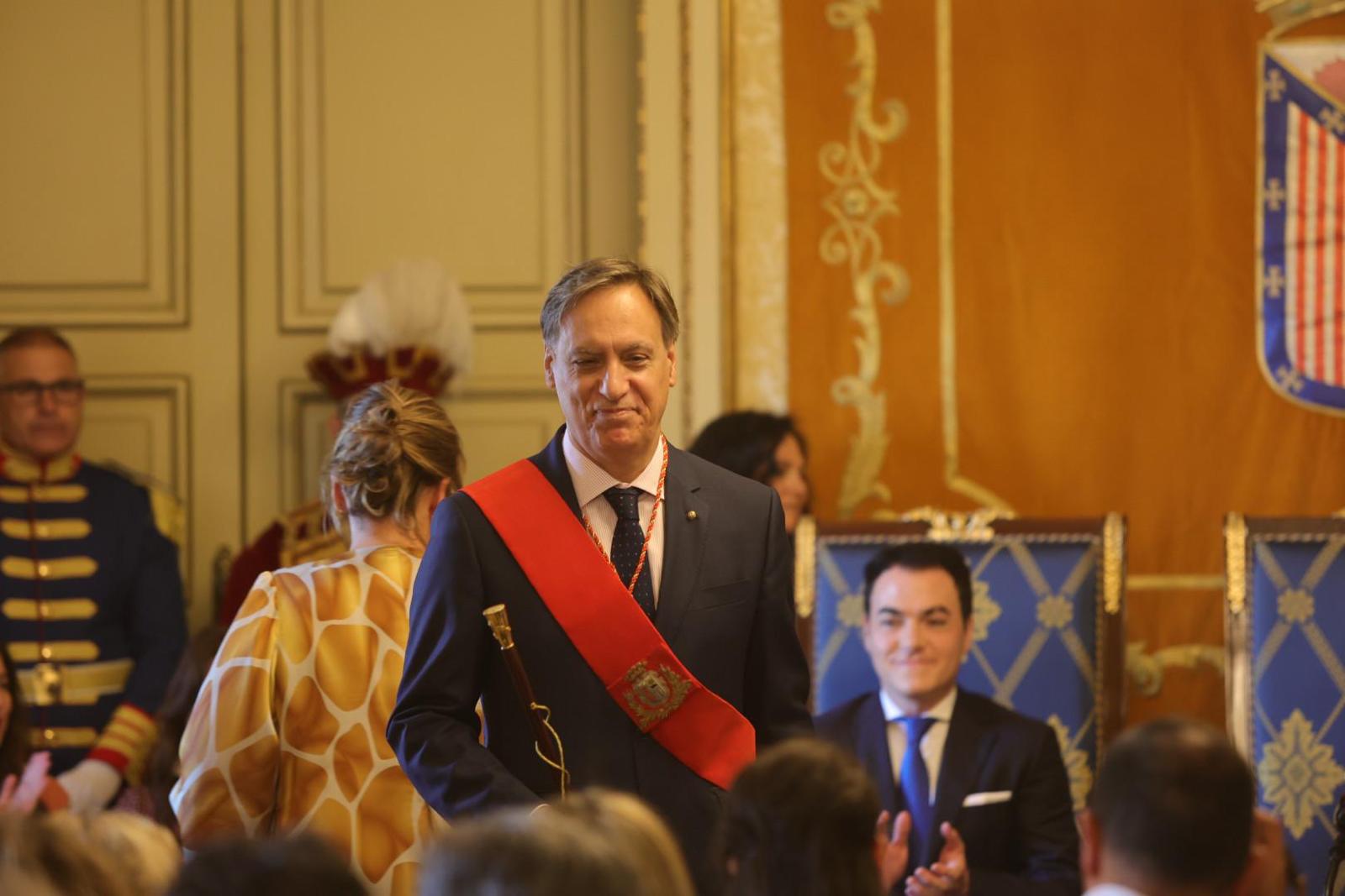 Carlos García Carbayo ya es alcalde de Salamanca