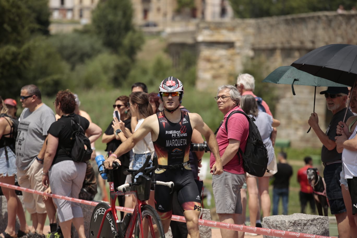 Casi 1.000 participantes en el Campeonato de España de Triatlón y Aquabike MD Salamanca 2023