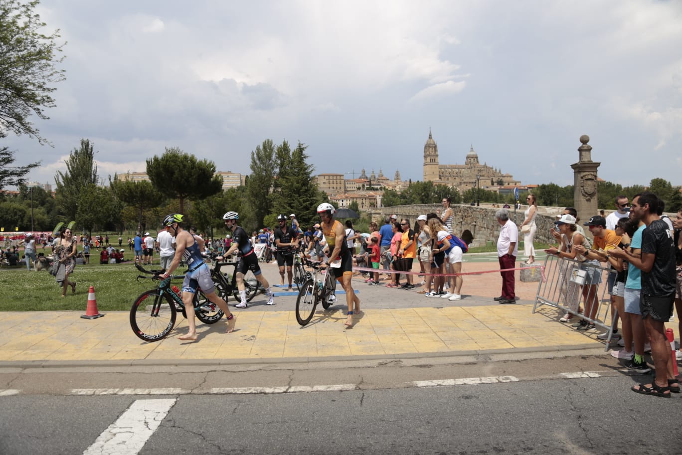 Casi 1.000 participantes en el Campeonato de España de Triatlón y Aquabike MD Salamanca 2023