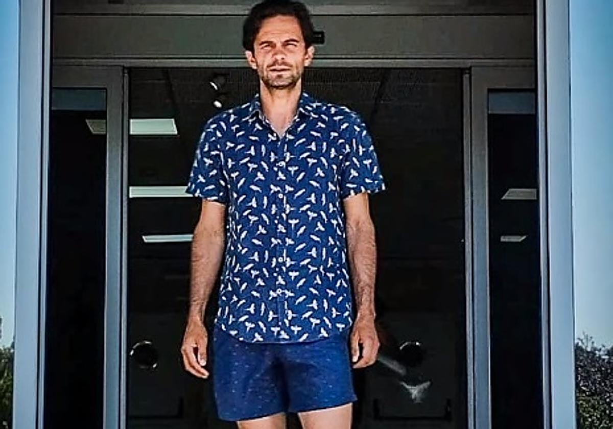 Juan del Álamo, a su salida del hospital.