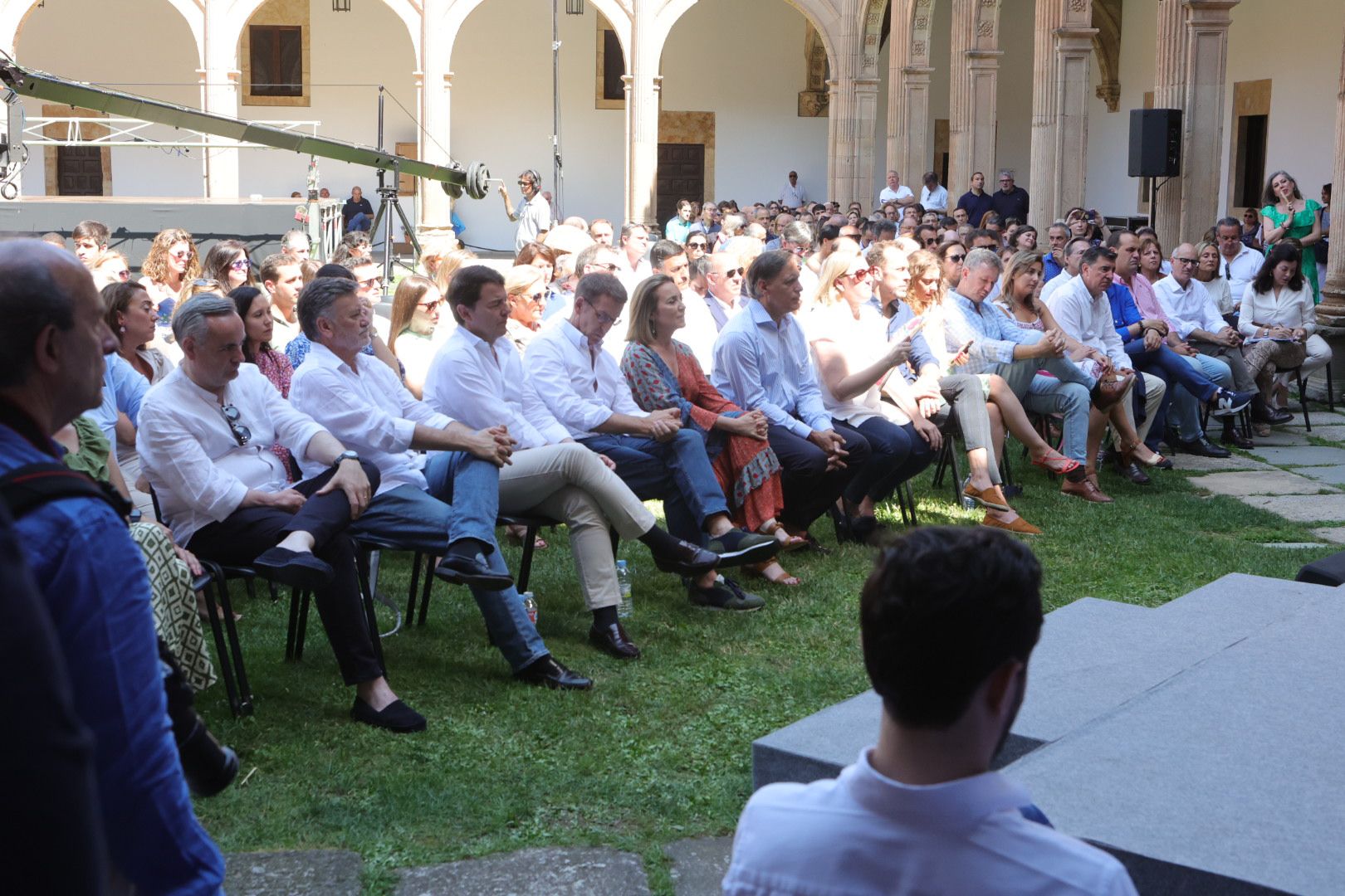 Feijóo visita Salamanca antes de la campaña electoral