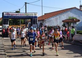 Salida de la prueba larga en Aldehuela de Yeltes.