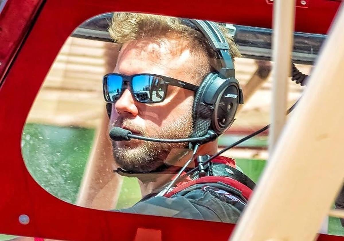 Daniel Koller Maroto, campeón de España de vuelo acrobático.