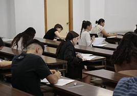 Los alumnos del distrito de Salamanca se presentan a la EBAU.