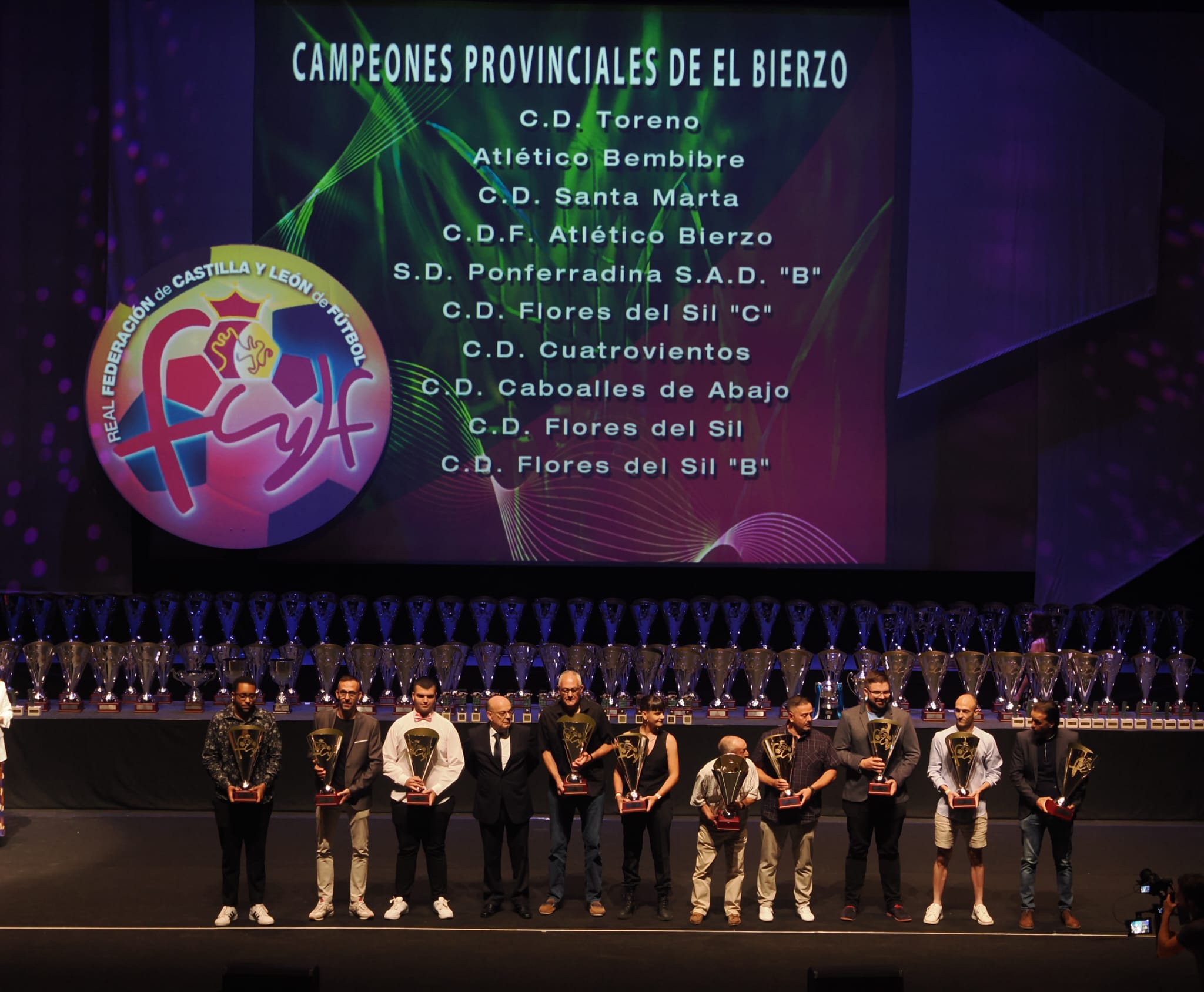 Entrega de trofeos a los Campeones RFCYLF 2022/23