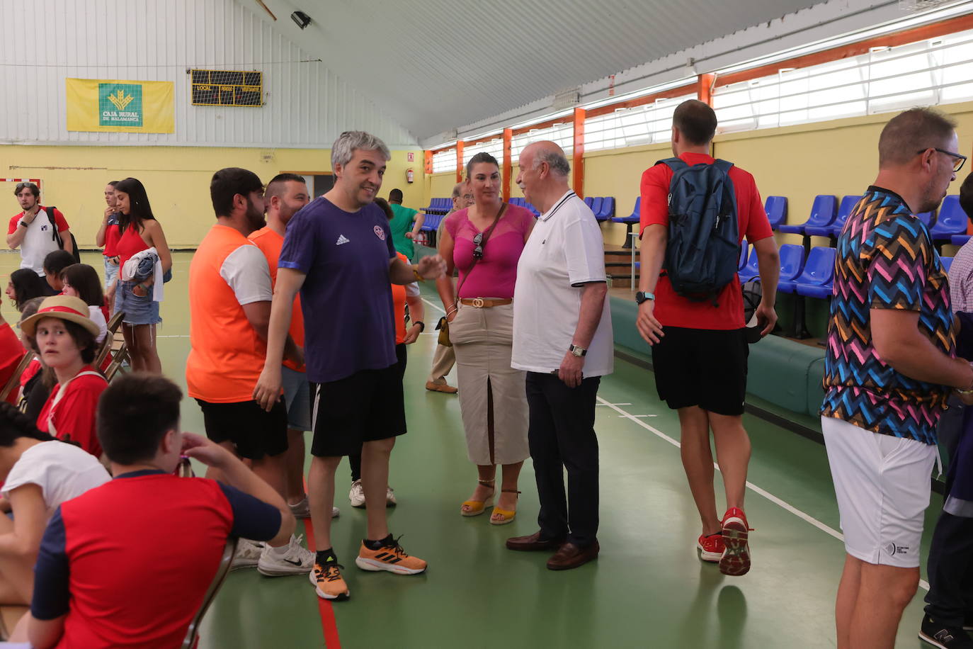 Vicente del Bosque visita su campus en Salamanca