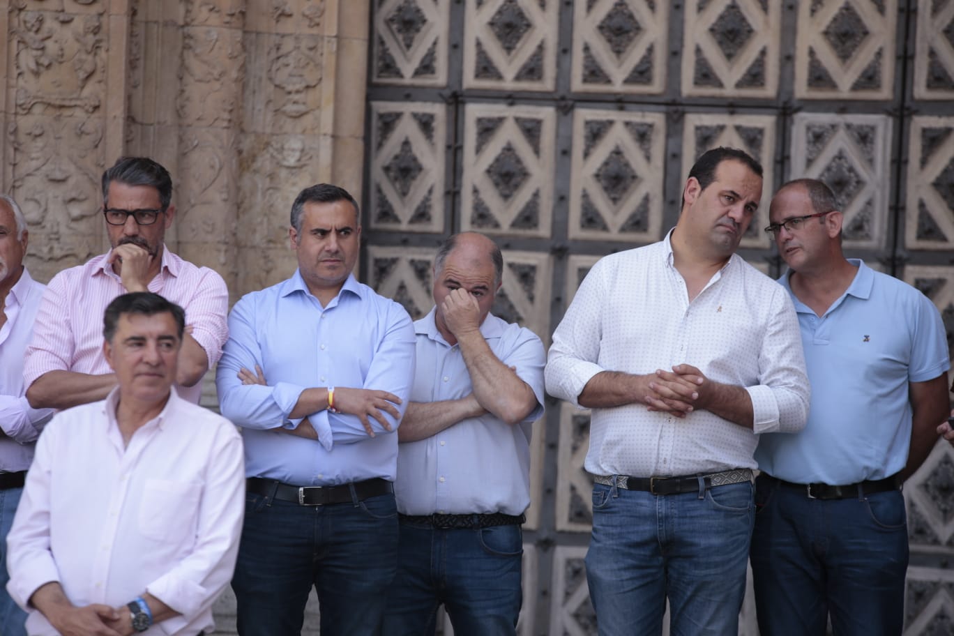 Almeida visita Salamanca y apuesta por su comunicación ferroviaria con Madrid