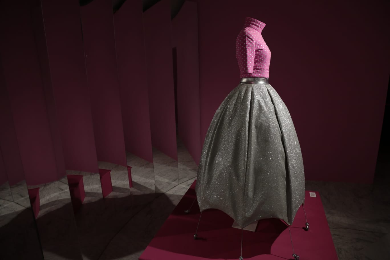 Ágatha Ruiz de la Prada presenta sus memorias en la Casa Lis