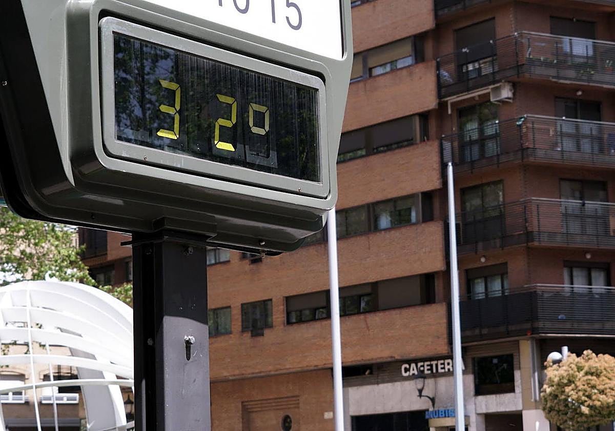 Termómetro urbano en las horas centrales del día en Salamanca.