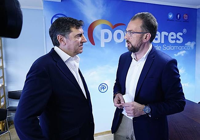 José Antonio Bermúdez de Castro y Bienvenido de Arriba, del PP, antes de las elecciones generales del 2019.