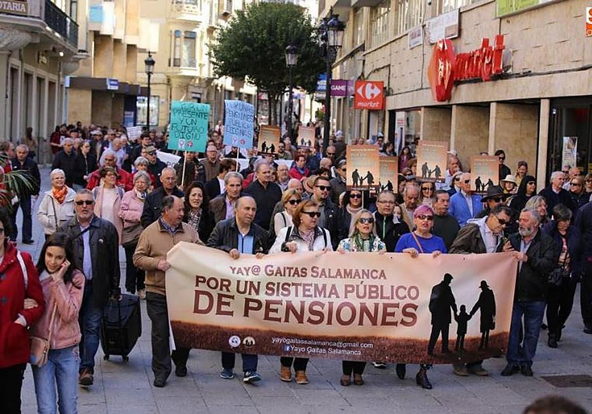 Imagen de archivo de una manifestación por unas pensiones justas.