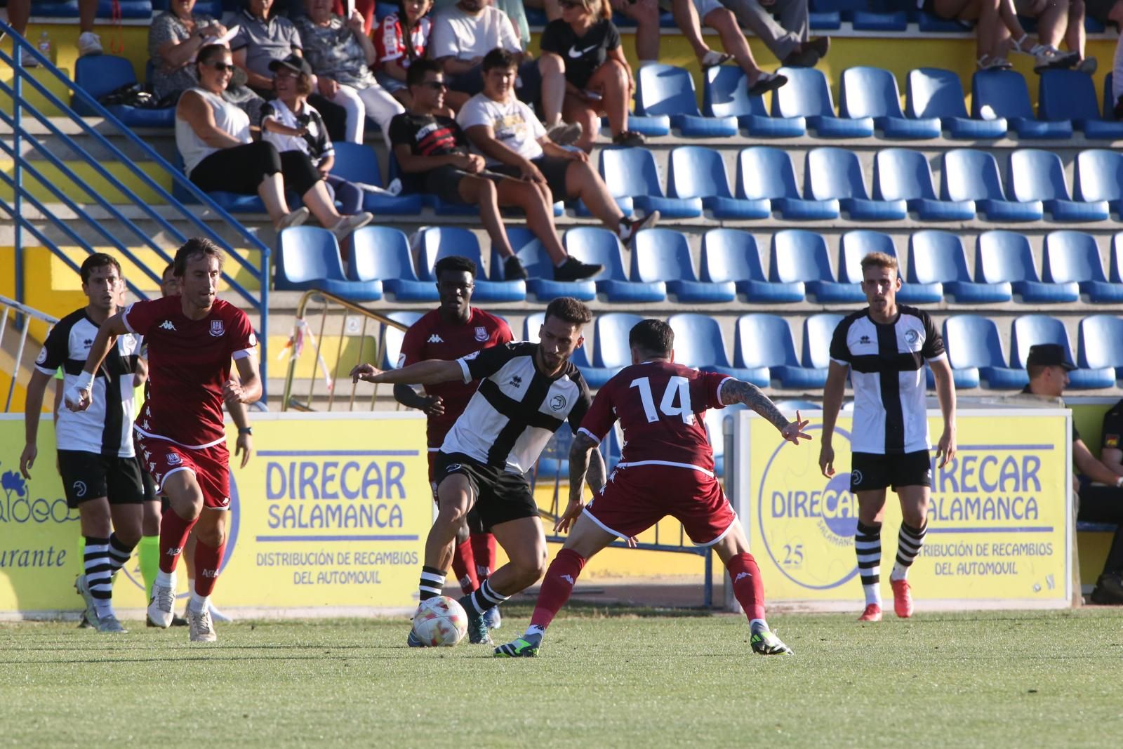 Un momento del partido de este miércoles en el Reina Sofía.