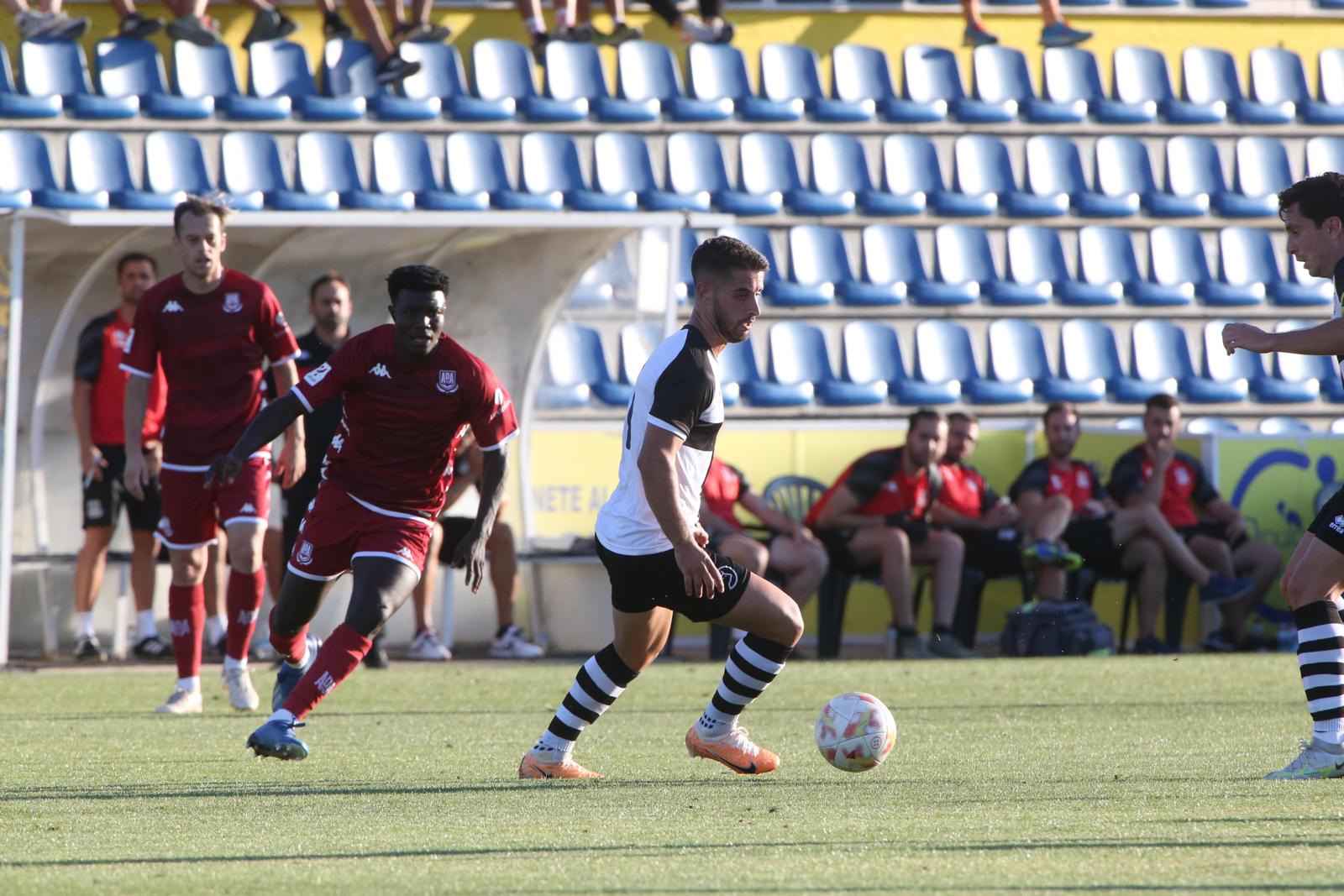Unionistas inicia la pretemporada cayendo goleado en el Reina por el Alcorcón