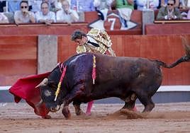 El Juli en una corrida en las Ferias y Fiestas de la Virgen de la Vega.