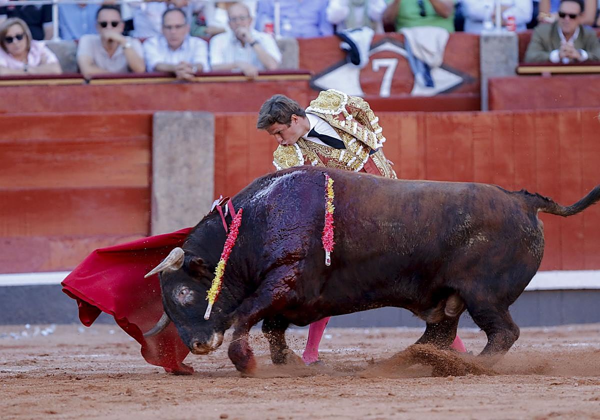 El Juli en una corrida en las Ferias y Fiestas de la Virgen de la Vega.