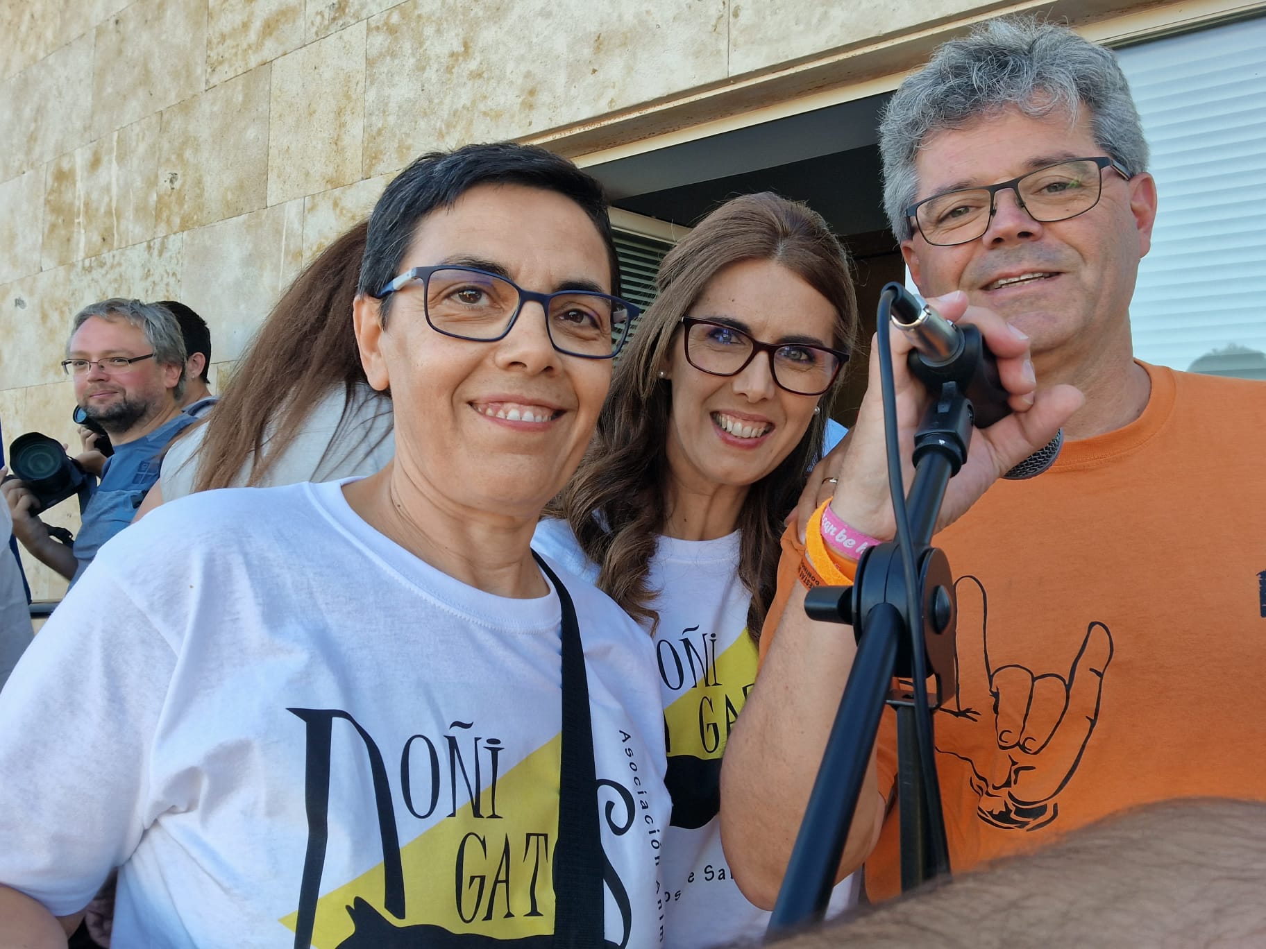 Doñinos de Salamanca llena las calles de color en honor a Santo Domingo de Guzman